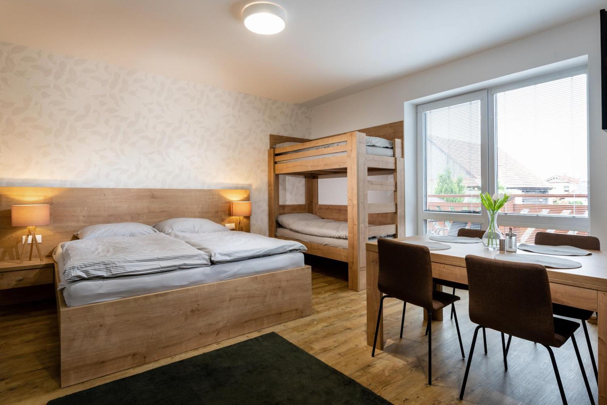 Vila Anna - Ubytovanie Besenova Bagian luar foto